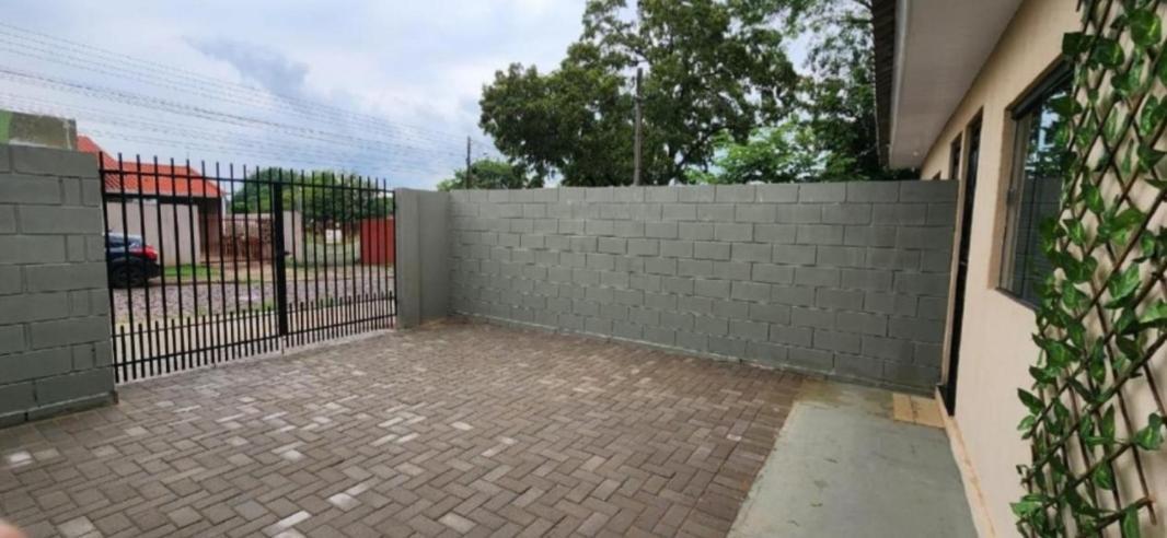 Proximo A Av Das Cataratas - Ar Condicionado - Estacionamento Privado Фос-ду-Игуасу Экстерьер фото