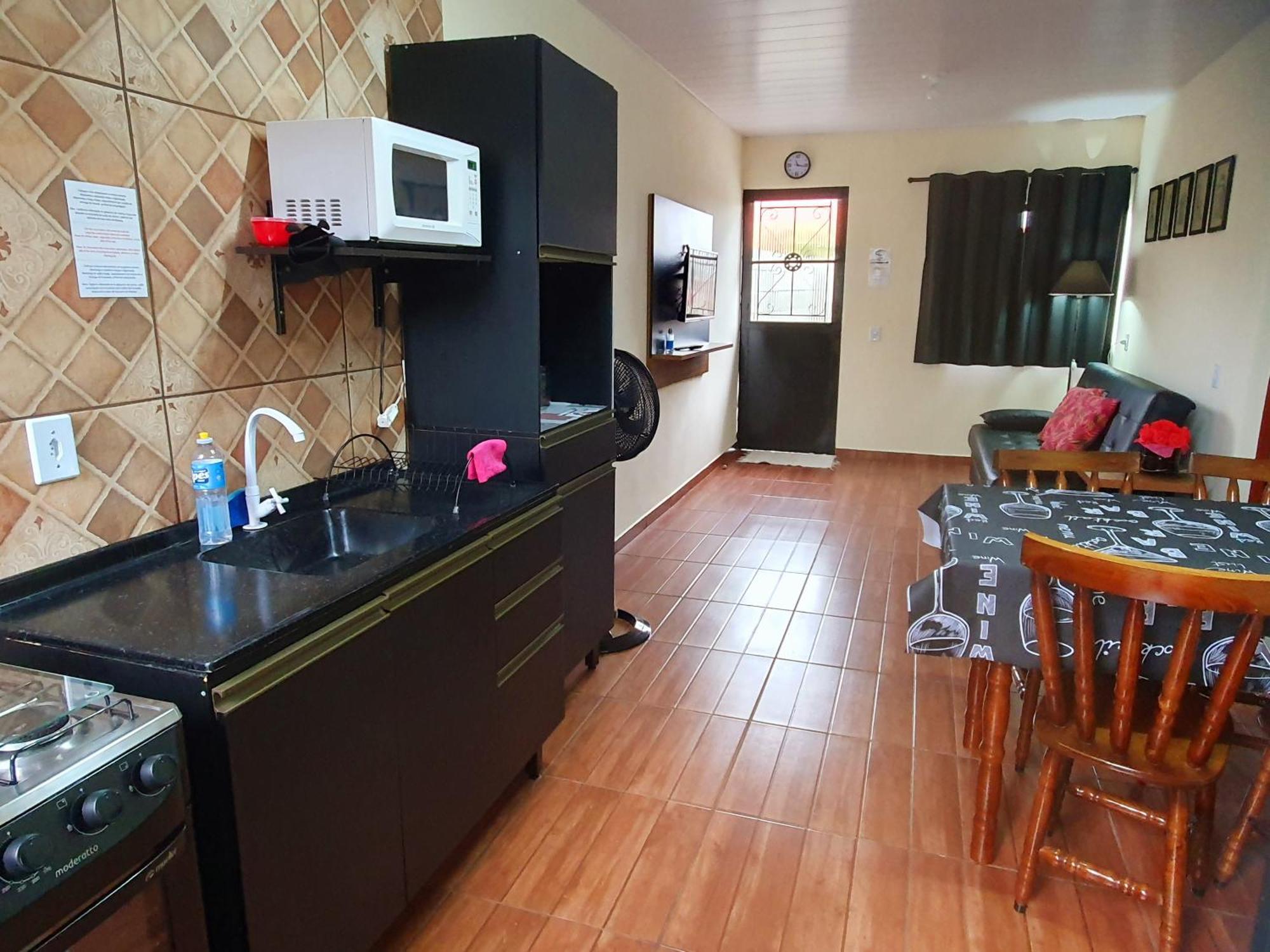 Proximo A Av Das Cataratas - Ar Condicionado - Estacionamento Privado Фос-ду-Игуасу Экстерьер фото